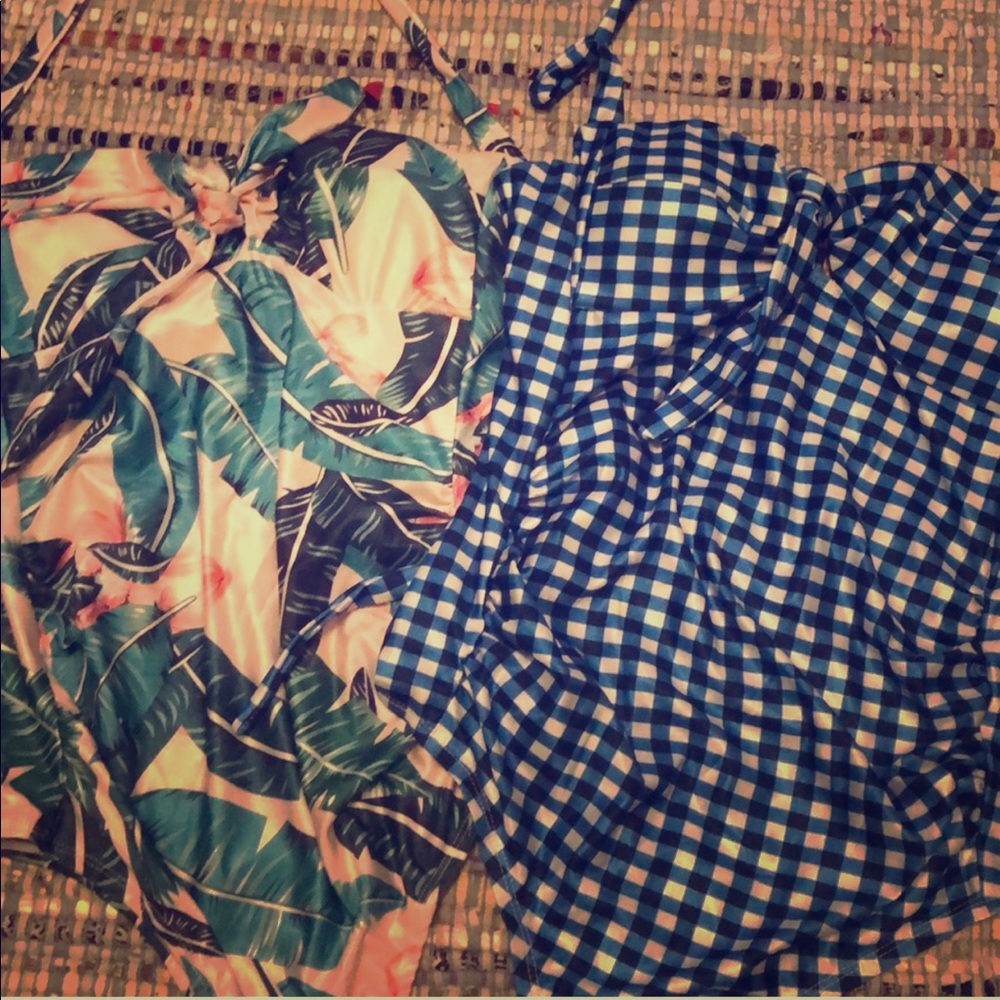 Two maternity swimsuits size M